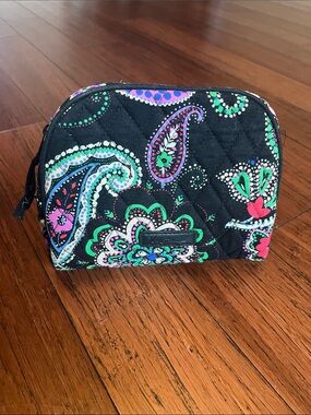 Vera Bradley Quilted Paisley retired design cosmetic make up bag